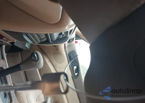 1997 Lincoln Continental z USA, uszkodzony, nr VIN 1LNLM97V3VY650906